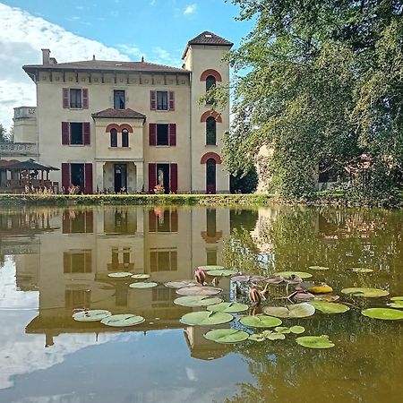 Domaine De Marchal - Chambres Et Table D'Hotes Celles-Sur-Durolle Экстерьер фото