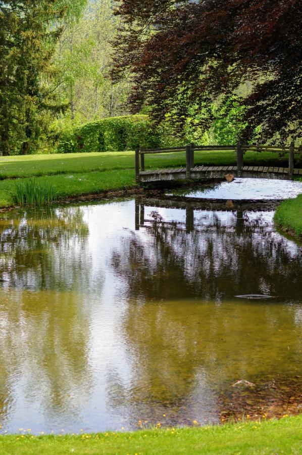 Domaine De Marchal - Chambres Et Table D'Hotes Celles-Sur-Durolle Экстерьер фото